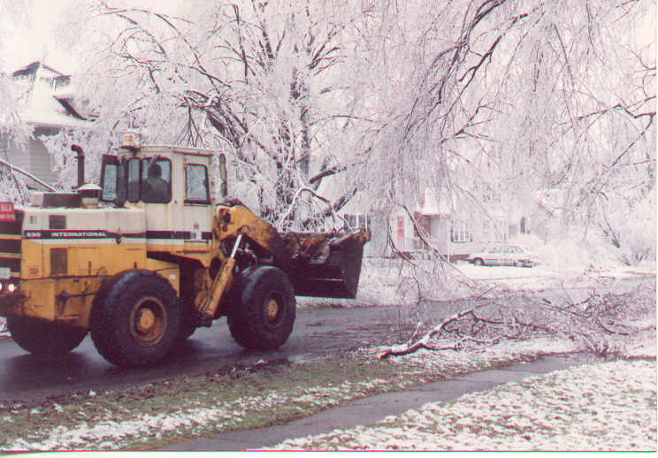 1991-3-4-IceStorm02.jpg