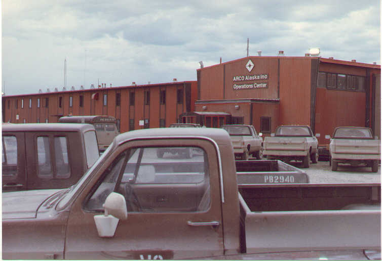 1985-8-AlaskaPrudOpCtr1.jpg